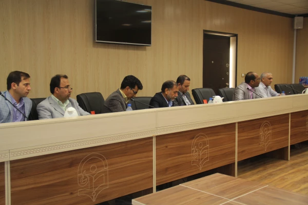 آغاز دوره بالندگی کارورزی  ویژه  اعضای  هیات علمی دانشگاه فرهنگیان هرمزگان
 9