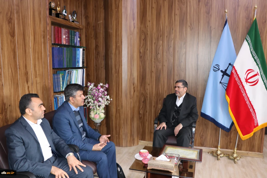 دیدار سرپرست دانشگاه فرهنگیان استان اصفهان با رئیس کل دادگستری استان اصفهان: