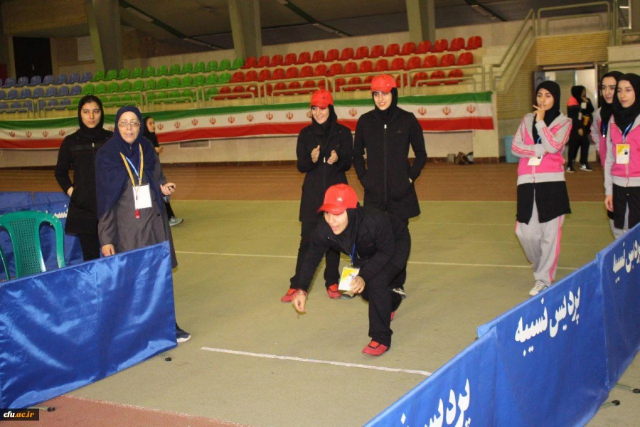 " پیوند مبارک معلمی، ورزش، نشاط و شعور جوانی " 

برگزاری مسابقات دومین جشنواره ورزش های همگانی دانشجو معلمان دختر دانشگاه فرهنگیان به روایت تصویر 7