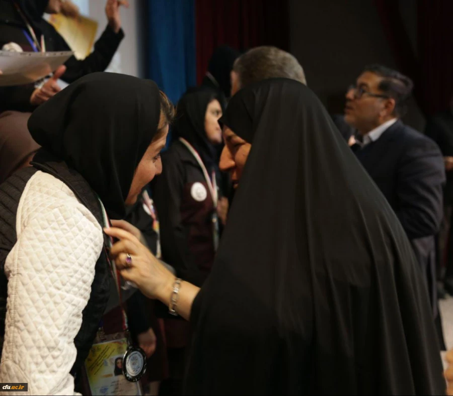 جشنواره شور و نشاط معلمی دختران سرزمین ایران با معرفی و تقدیر  از رتبه های برتر دومین جشنواره ورزش های همگانی به کار خود پایان داد 2