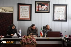 در دومین جلسه شورای سیاستگذاری پنجمین همایش ملی تربیت معلم صورت گرفت:

 تبادل تفاهم نامه همکاری های علمی پژوهشی میان دانشگاه فرهنگیان و دانشگاه تهران 2