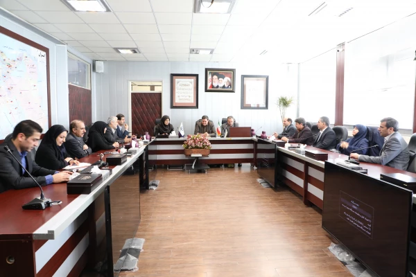 در دومین جلسه شورای سیاستگذاری پنجمین همایش ملی تربیت معلم صورت گرفت:

 تبادل تفاهم نامه همکاری های علمی پژوهشی میان دانشگاه فرهنگیان و دانشگاه تهران 6