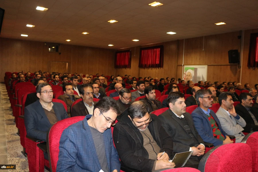 برگزاری دوره آموزشی تخلیه تلفنی برای کارکنان دستگاه های اجرایی استان و دانشگاه فرهنگیان در سالن آمفی تئاتر پردیس امام محمد باقر(ع) 6