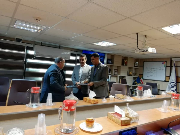 انعقاد تفاهم نامه در حوزه امور تغذیه بین معاونت بهداشتی دانشگاه علوم پزشکی فارس و دانشگاه فرهنگیان فارس 2