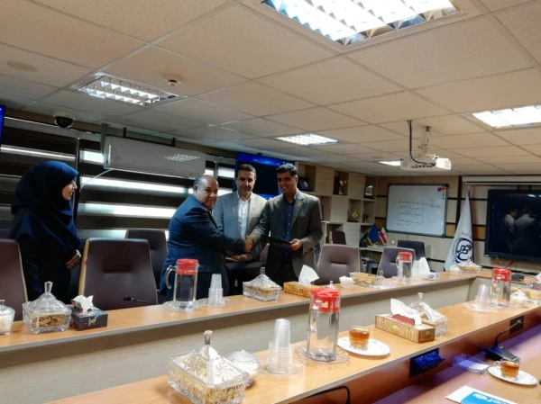 انعقاد تفاهم نامه در حوزه امور تغذیه بین معاونت بهداشتی دانشگاه علوم پزشکی فارس و دانشگاه فرهنگیان فارس 3