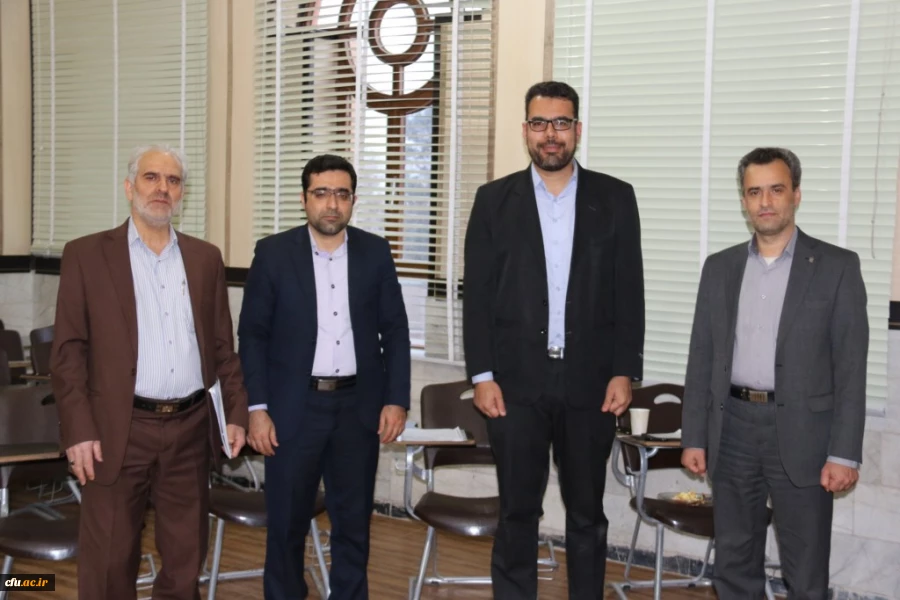 برگزاری نشست اعضای گرو ه های آموزشی استان یزد
 6