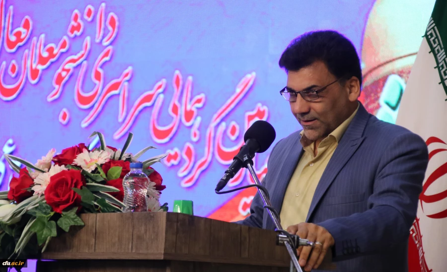 معاون فرهنگی و اجتماعی دانشگاه فرهنگیان:
تربیت معلم مهارتی در برنامه های فرهنگی و اجتماعی رخ می دهد