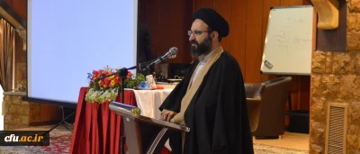 حجت الاسلام دادگر در مراسم افتتاحیه دوره آموزشی ائمه جماعت پردیس ها و مراکز آموزشی تابعه دانشگاه فرهنگیان :

باید خدا را شاکر باشیم که فرصت خدمت در دانشگاهی را عنایت کرده که خروجی آن قرار است نسل های آینده کشور را تربیت نمایند