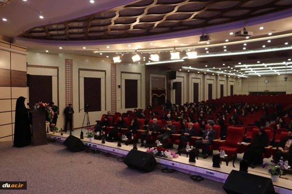 مدیرکل امور اجتماعی دانشگاه فرهنگیان اعلام کرد:

شرکت 420 دانشجومعلم، 60 استاد مشاور و 60 کارشناس فرهنگی در چهارمین گردهمایی رویش
 2