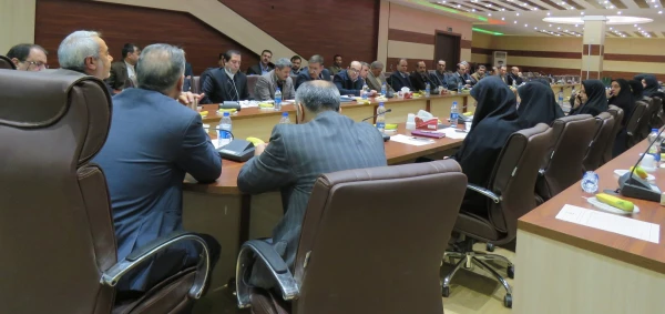 نشست تخصصی با مدیران مدارس مجری کاروزی استان آذربایجان شرقی