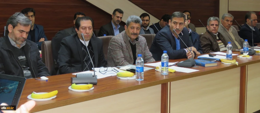 نشست تخصصی با مدیران مدارس مجری کاروزی استان آذربایجان شرقی