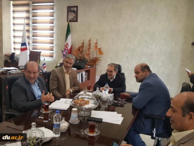 نشست مدیر امور پردیس های خوزستان با رییس منطقه آزاد اروند و رییس دانشگاه آزاد اسلامی آبادان پیرامون نوسازی سرای دانشجویی