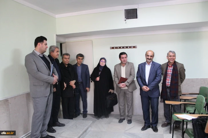 دیدارصمیمی دکتر روشندل معاون آموزشی وتحصیلات تکمیلی دانشگاه فرهنگیان کشور بااعضای هیئت علمی دانشگاه فرهنگیان استان قزوین 10