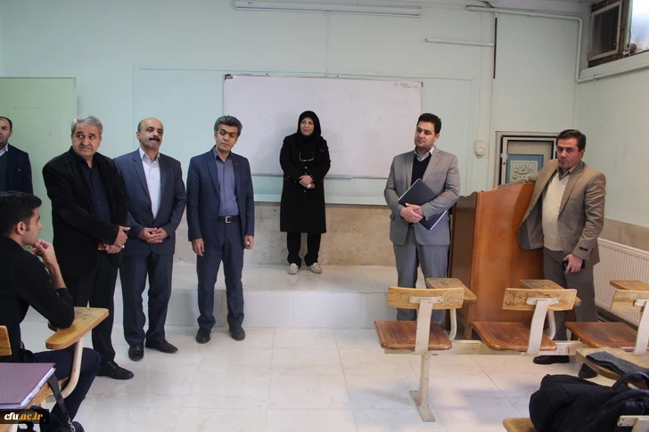 دیدارصمیمی دکتر روشندل معاون آموزشی وتحصیلات تکمیلی دانشگاه فرهنگیان کشور بااعضای هیئت علمی دانشگاه فرهنگیان استان قزوین 15