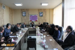 دیدارصمیمی دکتر روشندل معاون آموزشی وتحصیلات تکمیلی دانشگاه فرهنگیان کشور بااعضای هیئت علمی دانشگاه فرهنگیان استان قزوین 2