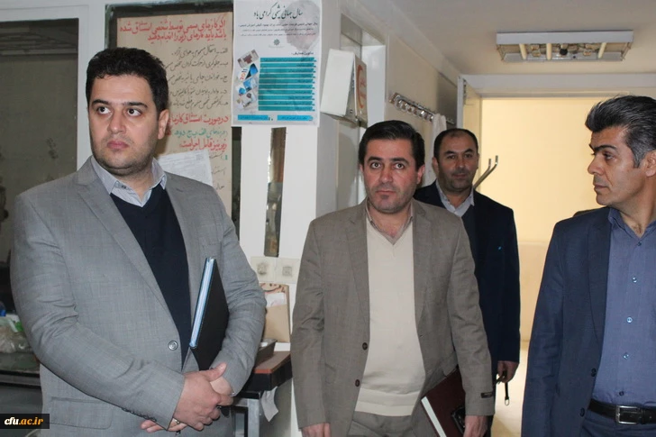 دیدارصمیمی دکتر روشندل معاون آموزشی وتحصیلات تکمیلی دانشگاه فرهنگیان کشور بااعضای هیئت علمی دانشگاه فرهنگیان استان قزوین 6