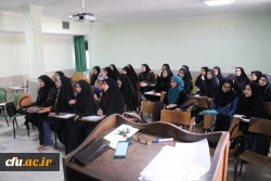 دیدارصمیمی دکتر روشندل معاون آموزشی وتحصیلات تکمیلی دانشگاه فرهنگیان کشور بااعضای هیئت علمی دانشگاه فرهنگیان استان قزوین 10