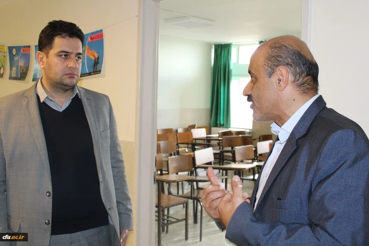 دیدارصمیمی دکتر روشندل معاون آموزشی وتحصیلات تکمیلی دانشگاه فرهنگیان کشور بااعضای هیئت علمی دانشگاه فرهنگیان استان قزوین 5