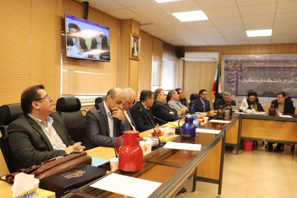 جلسه شورای دانشگاه  8