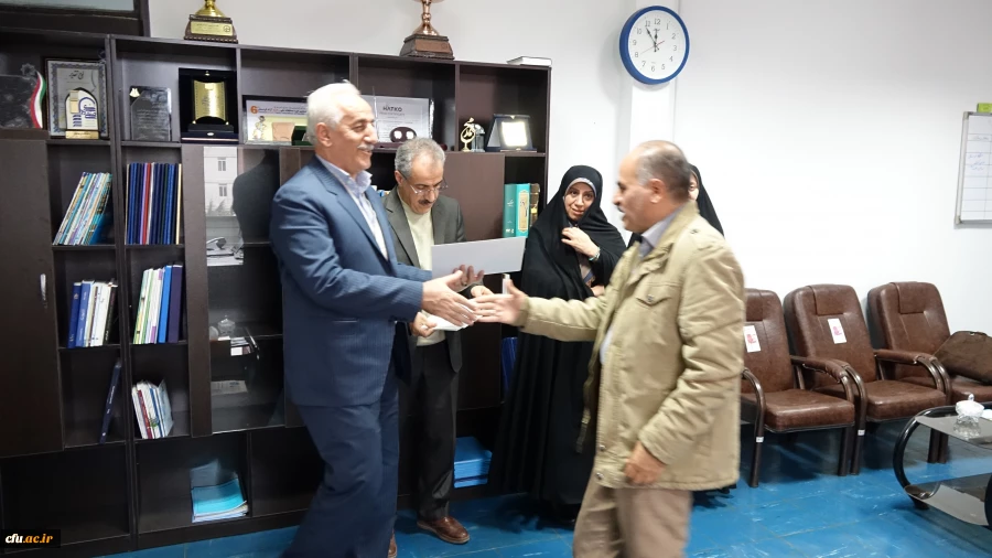 با حضور دکتر معروفی در مدیریت استانی برگزار شد؛

تجلیل از مدیران گروه های آموزشی پردیس های دانشگاه فرهنگیان استان کردستان 3