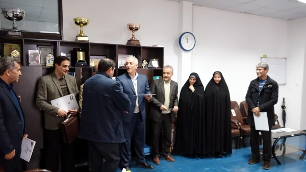 با حضور دکتر معروفی در مدیریت استانی برگزار شد؛

تجلیل از مدیران گروه های آموزشی پردیس های دانشگاه فرهنگیان استان کردستان 7