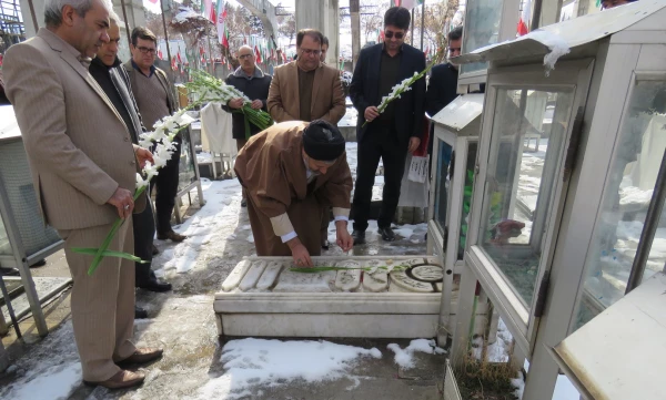 حضور در گلزار شهدا تبریز و تجدید پیمان با آرمان های بلند انقلاب اسلامی