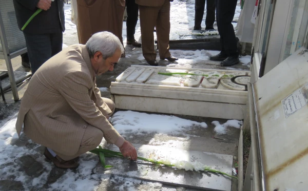 حضور در گلزار شهدا تبریز و تجدید پیمان با آرمان های بلند انقلاب اسلامی