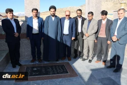 به مناسبت دهه پر فروغ فجر برگزار گردید:

دیدار دانشگاهیان یاسوج با خانواده شهید ایزدپناه 2