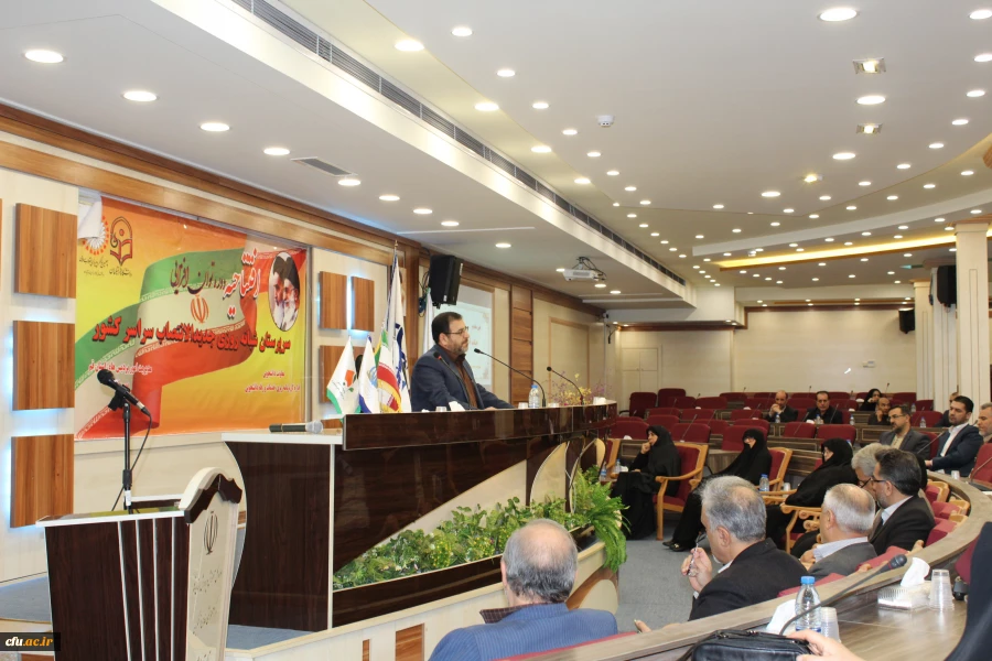 دکتر محمد پور در افتتاحیه دوره توان افزایی سرپرستان شبانه روزی جدید الانتصاب:

سرپرستان شبانه روزی می توانند در جهت رشد علمی، تربیت معنوی و حرفه‎ای دانشجومعلمان گام اساسی بردارند. 3