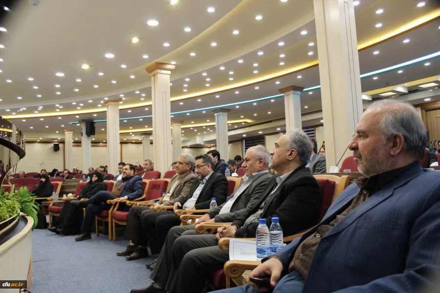 معاون دانشجویی دانشگاه در دوره توان افزایی سرپرستان شبانه روزی جدید الانتصاب:

سرپرستان شبانه روزی در شاداب سازی و آرامش بخشی به محیط خوابگاه ها نقش چشمگیر و ارزنده ای دارند 5