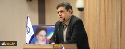 دکتر خنیفر در مراسم نکوداشت چهلمین سال پیروزی انقلاب اسلامی: 

مهمترین رکن میراث داری انقلاب تربیت معلمان تربیت کننده نسل وفادار به نهضت و خون شهدا است