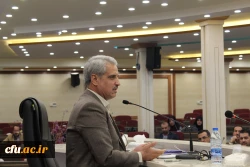 مدیر کل برنامه ریزی، خدمات و رفاه دانشجویی در افتتاحیه دوره توان افزایی سرپرستان شبانه روزی جدید الانتصاب عنوان کرد:

بهره مندی مطلوب از پتانسیل فرصت و انرژی جوانی در جهت امور تربیتی 4