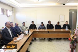 نشست صمیمی دکتررضایی رئیس گروه مطالعات فرهنگی دانشگاه فرهنگیان بامسئولین کانونها وتشکل های دانشجویی دانشگاه فرهنگیان استان قزوین 2