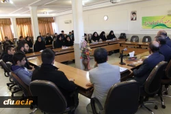 نشست صمیمی دکتررضایی رئیس گروه مطالعات فرهنگی دانشگاه فرهنگیان بامسئولین کانونها وتشکل های دانشجویی دانشگاه فرهنگیان استان قزوین 5