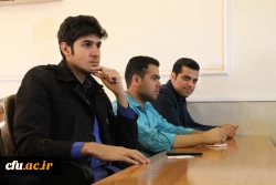 نشست صمیمی دکتررضایی رئیس گروه مطالعات فرهنگی دانشگاه فرهنگیان بامسئولین کانونها وتشکل های دانشجویی دانشگاه فرهنگیان استان قزوین 10