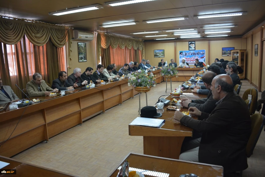 با حضور اساتید و کارکنان پردیس های دانشگاه فرهنگیان استان
مراسم گرامیداشت چهلمین بهار انقلاب شکوهمند اسلامی برگزار شد
 2