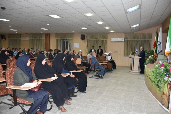 جلسه هم اندیشی اساتید دانشگاه فرهنگیان خراسان جنوبی با محوریت ارتقا کیفیت آموزش برگزار شد 3