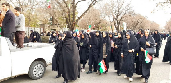 حضور مدیریت،اساتید،کارکنان و دانشجو معلمان آذربایجان شرقی در راهپیمایی یوم الله 22 بهمن