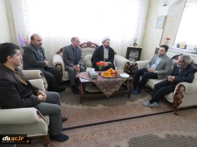 به مناسبت چهلمین سالگرد پیروزی شکوهمند انقلاب اسلامی:

دیدار سرپرست دانشگاه فرهنگیان استان اردبیل با خانواده دانشجو معلم شهید بهنام یوسفی