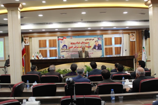 در اختتامیه دوره توان افزایی سرپرستان شبانه روزی جدید الانتصاب:

تجلیل از نفرات برگزیده در کسب نمره  برتر آزمون ورودی سرپرستان شبانه روزی 2