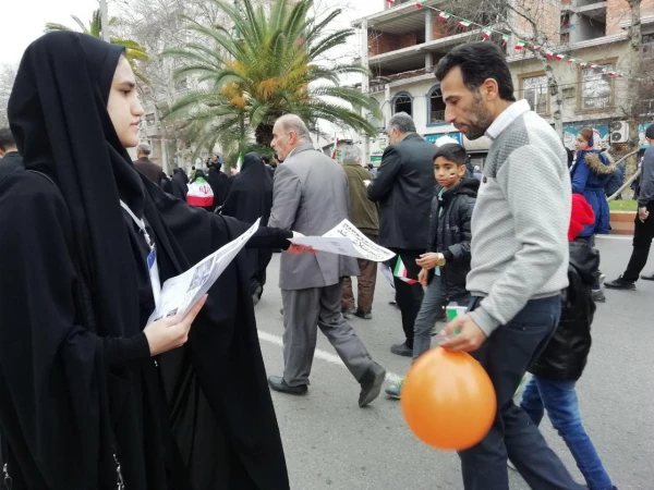 حضور پرشور دانشجویان و اساتید و کارکنان دانشگاه فرهنگیان استان مازندران در راهپیمایی 22 بهمن1397