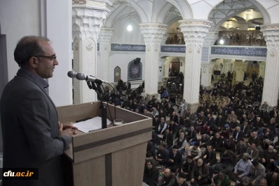 دکتر عبدی در سخنرانی پیش از خطبه های نماز جمعه این هفته اردبیل:

بهترین مسیر غلبه بر چالش های مورد اشاره رهبری در بیانیه راهبردی گام دوم، اقدام هوشمندانه و مسئولانه دانشگاه فرهنگیان است.