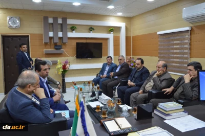 نشست با معاونت سیاسی -امنیتی استانداری دکتر حسین زاده ونماینده مجلس  الباجی ومعاونت مدیر کل آموزش وپرورش چلداوی در خصوص تامین زمین برای دانشگاه جامع فرهنگیان