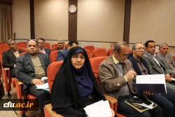 نشست صمیمی اساتید و اعضای هیات علمی با دکتر خنیفر و اعضای هیات رییسه 7