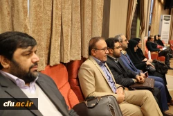 نشست صمیمی اساتید و اعضای هیات علمی با دکتر خنیفر و اعضای هیات رییسه 10