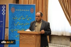 نشست صمیمی اساتید و اعضای هیات علمی با دکتر خنیفر و اعضای هیات رییسه 11