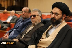 نشست صمیمی اساتید و اعضای هیات علمی با دکتر خنیفر و اعضای هیات رییسه 17