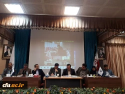 دکتر علی نژاد در دومین نشست صمیمی اساتید با دکتر خنیفر و هیات رییسه عنوان کرد:

اساتید ودانشجو معلمان را رکن رکین دانشگاه فرهنگیان هستند

 2