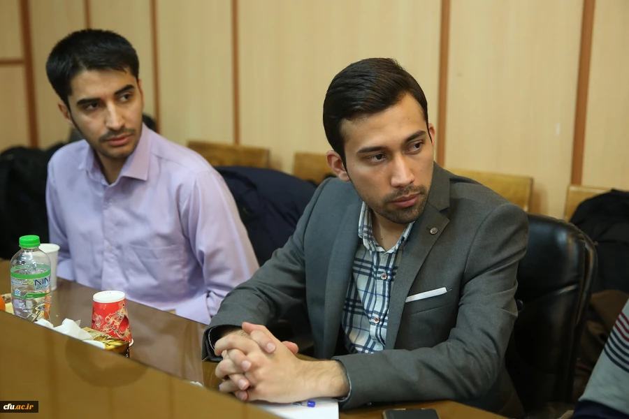 جلسه صمیمانه بسیج دانشجویی دانشگاه فرهنگیان با جناب آقای دکتر بطحایی، وزیر محترم آموزش و پرورش 5