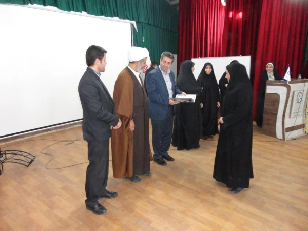 به همت حوزه بسیج دانشجویی

دوره خط امام بسیج دانشجویی دانشگاه فرهنگیان آذربایجان غربی برگزار شد
 6